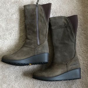 Eddie Bauer wedge boots - taupe